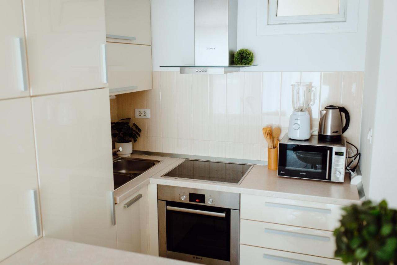 Apartment Zenta With Free Private Parking Split Exterior photo